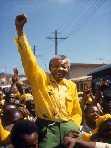 1943_30_33_Mandela_adhère_au_Congrès_national_africain